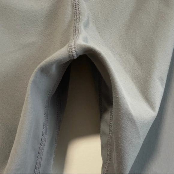 NVTGN  Grey High Waisted Signature Leggings - Size Medium - Picture 3 of 10